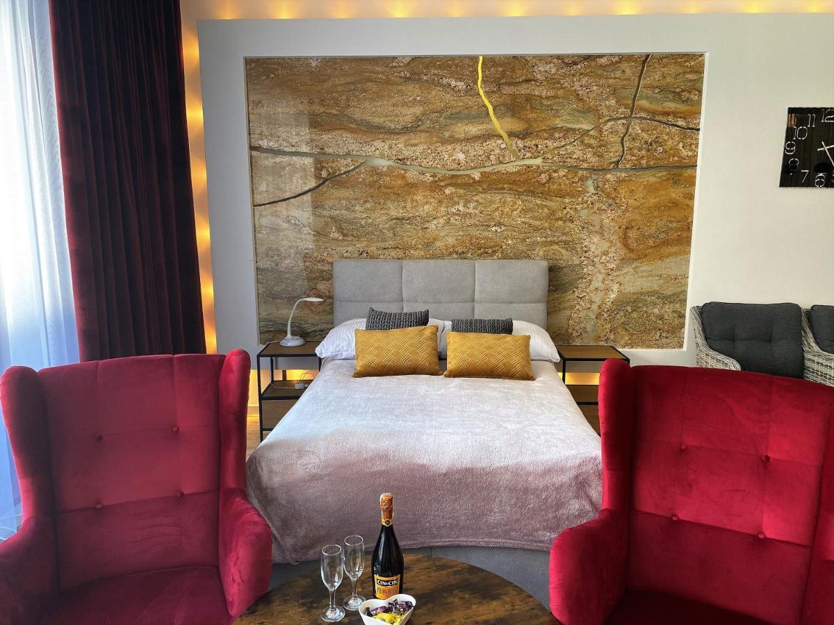 Apartament z tarasem Wiselka Bagian luar foto